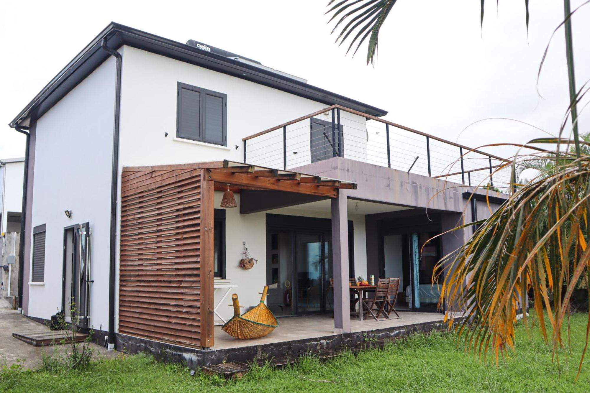 Belle Maison En Hauteur Vue Sur Mer, La Confiance Saint-Benoît Extérieur photo