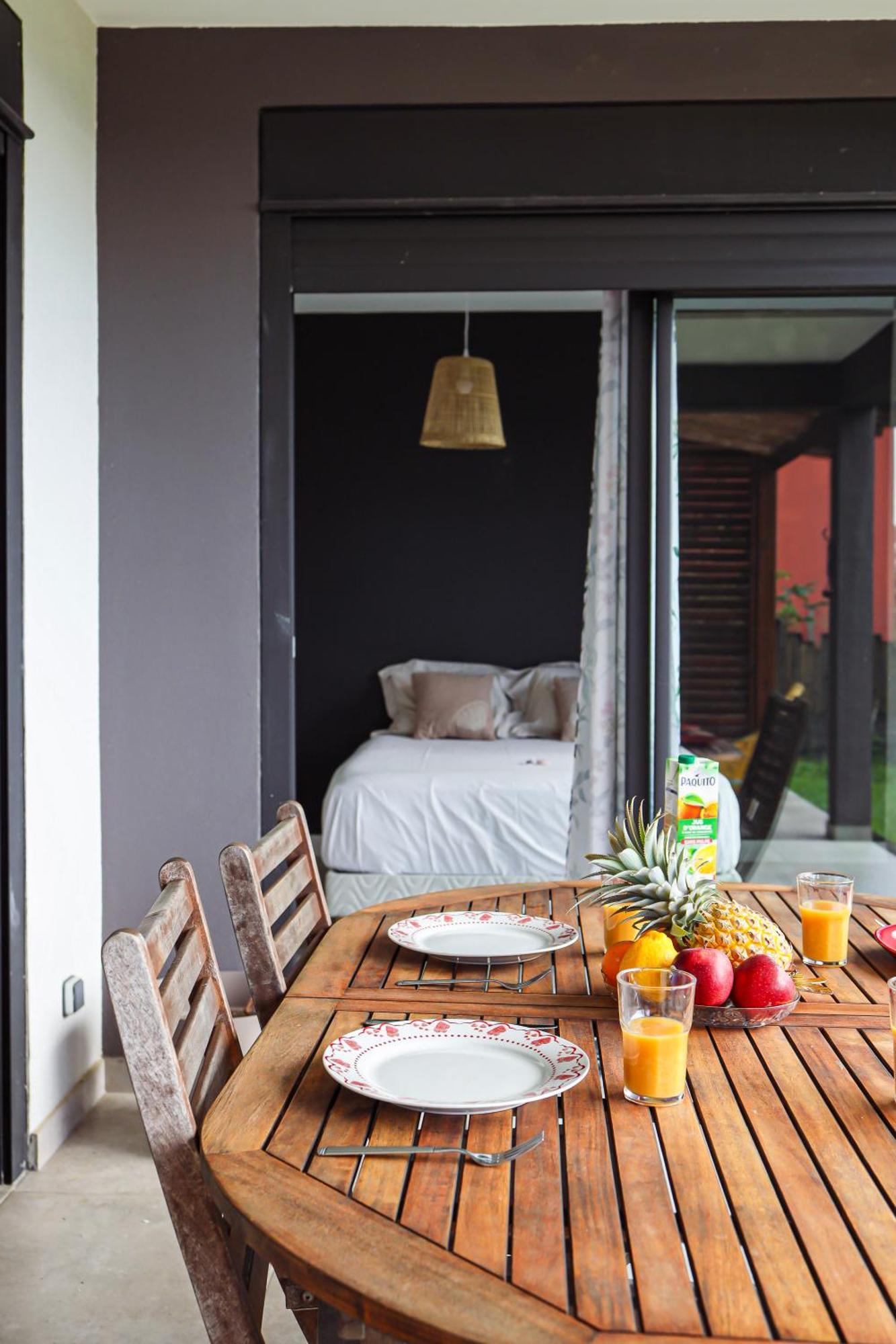 Belle Maison En Hauteur Vue Sur Mer, La Confiance Saint-Benoît Extérieur photo